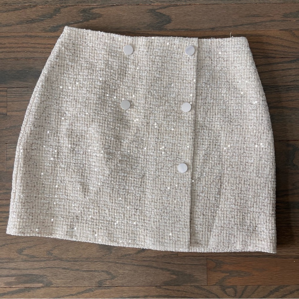 English Factory Mini Skirt White Sequin Embellished Tweed Women’s Size Medium